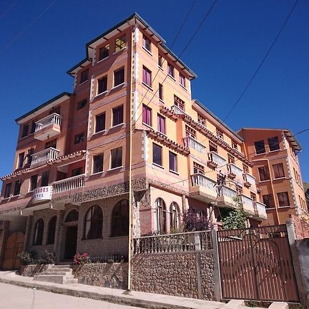 Hostal Real Los Andes Del Lago Copacabana  Eksteriør bilde