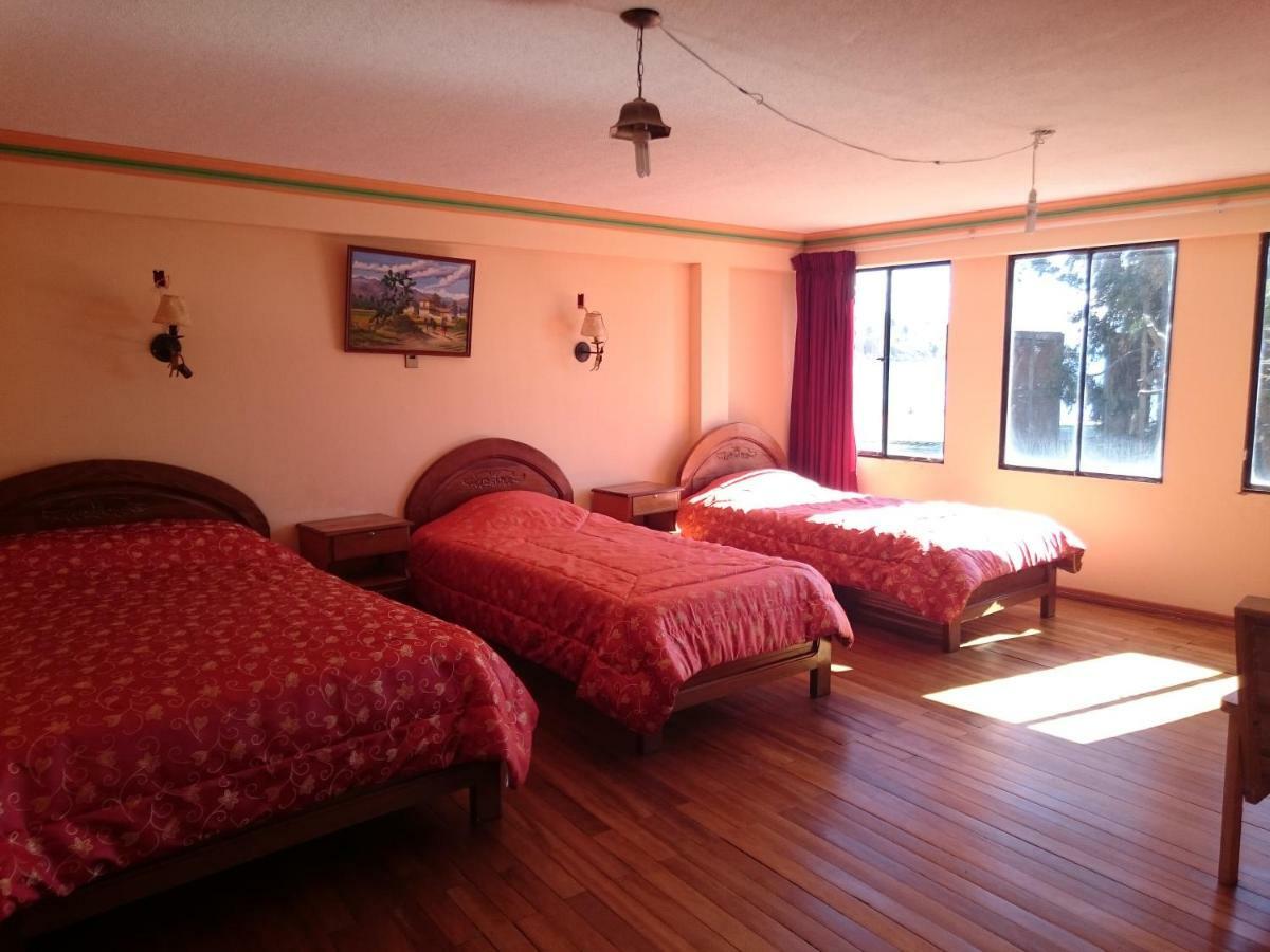 Hostal Real Los Andes Del Lago Copacabana  Eksteriør bilde
